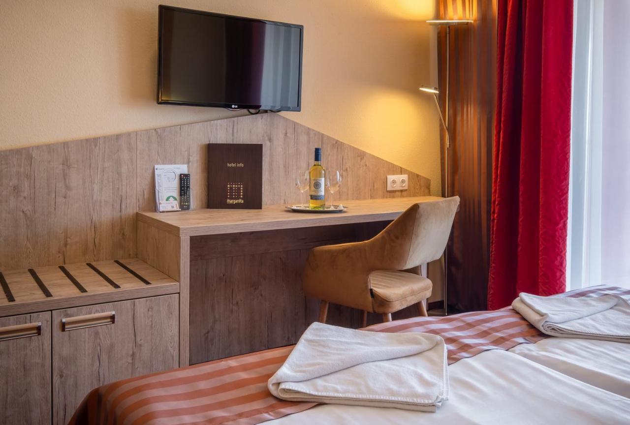 Hotel Margareta Balatonfüred Екстериор снимка