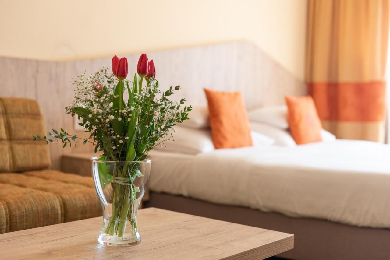 Hotel Margareta Balatonfüred Екстериор снимка